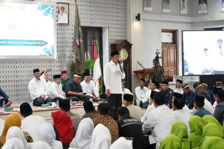 Featured image of post Doa dan Istigasah Buka Rangkaian HUT ke-394 Kabupaten Tangerang, Ratusan Warga Ikut Daring dari 29 Kecamatan